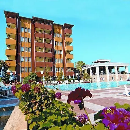 Saritas Only Family Concept ホテル