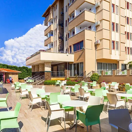 Szálloda Saritas Only Family Concept 4*