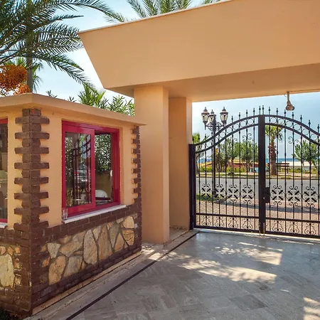 מלון Saritas Only Family Concept 4*