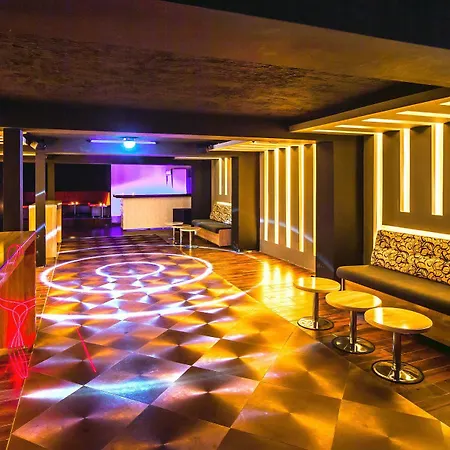 ホテル Saritas Only Family Concept