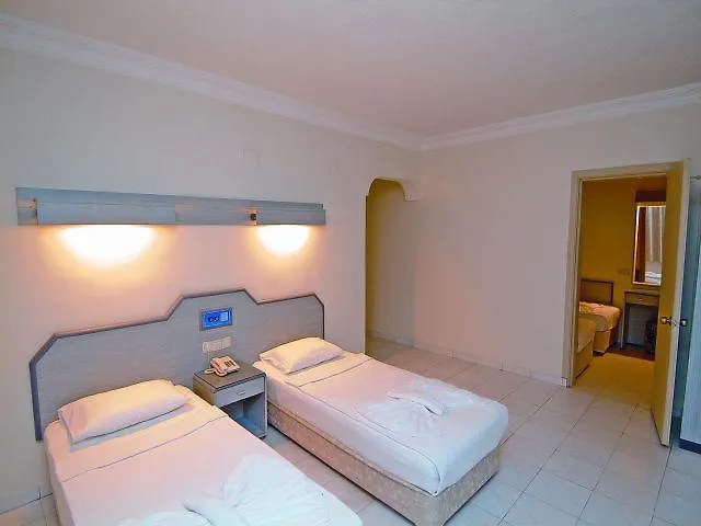 Ξενοδοχείο Saritas Only Family Concept 4*