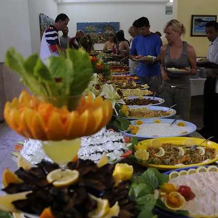 Hotel Saritas Only Family Concept 4*